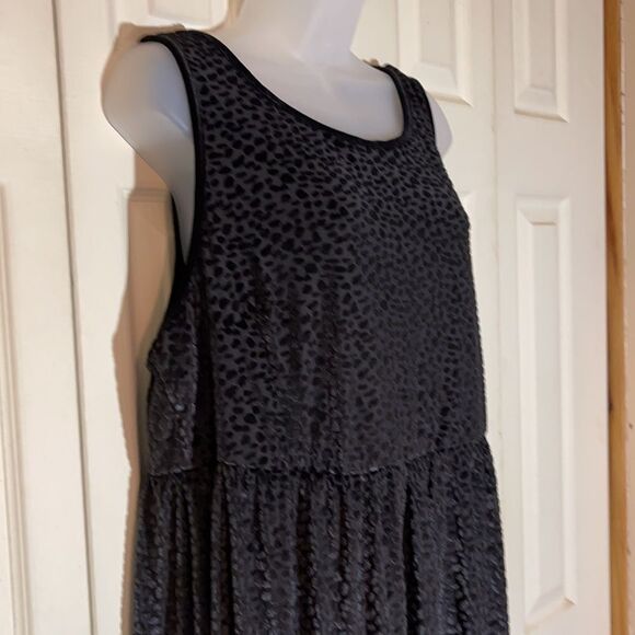 Torrid Velvet Burnout Leopard Peplum Tank Top 2/2X - Picture 9 of 15